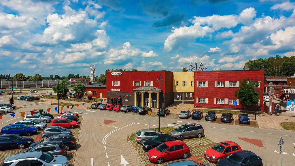 Hotel Texas - Zory Żory Exterior foto